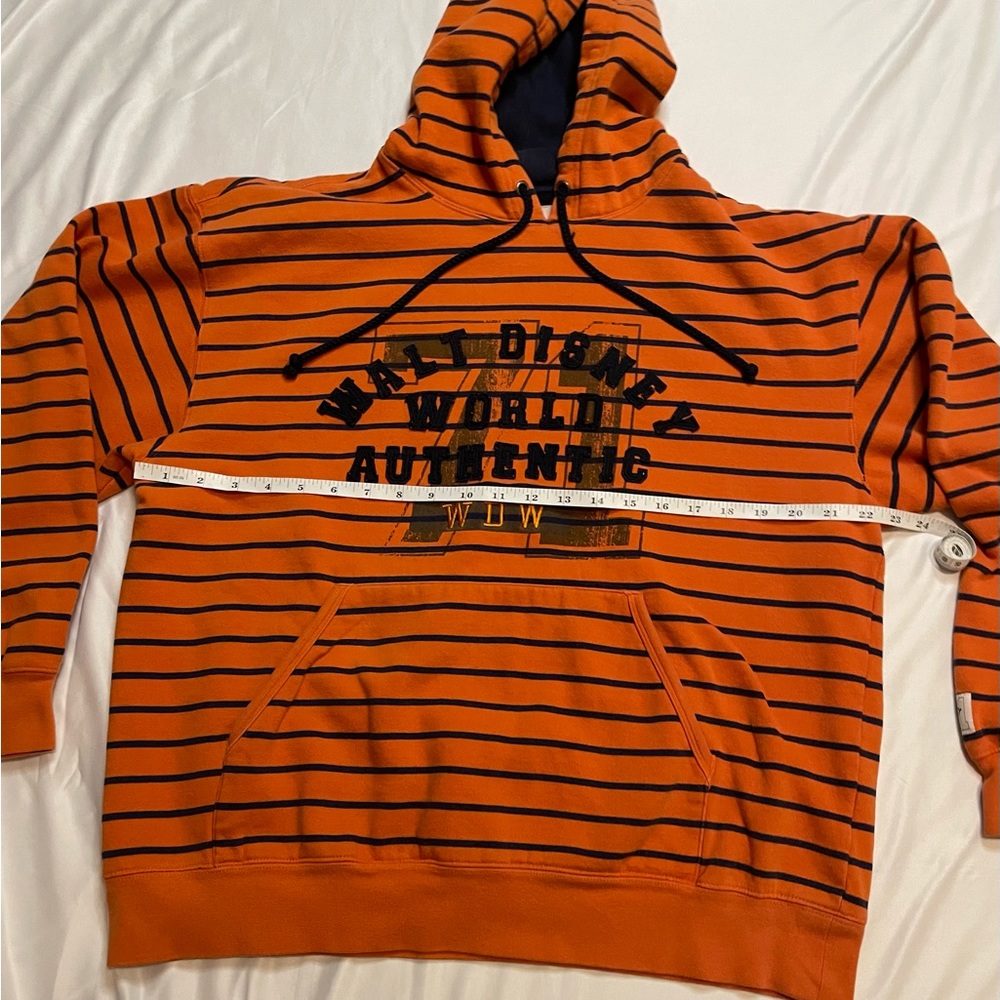 *SALE* Walt Disney World Adult hoodie size Medium - Picture 6 of 10